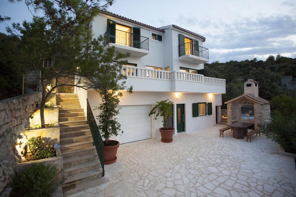 Villa Perun Ražanj Exteriör bild