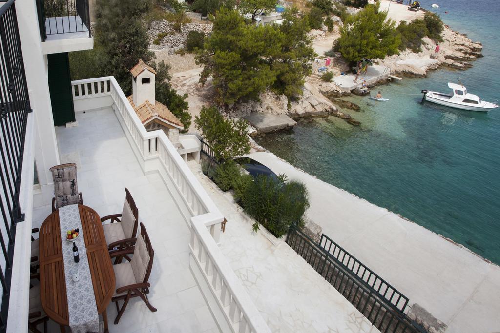 Villa Perun Ražanj Exteriör bild