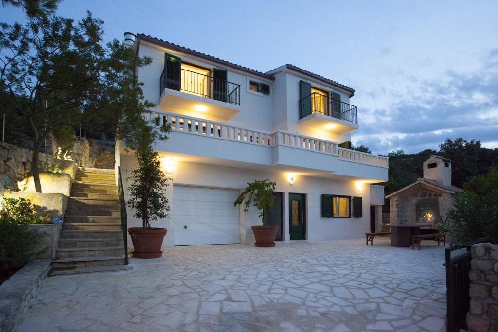 Villa Perun Ražanj Exteriör bild