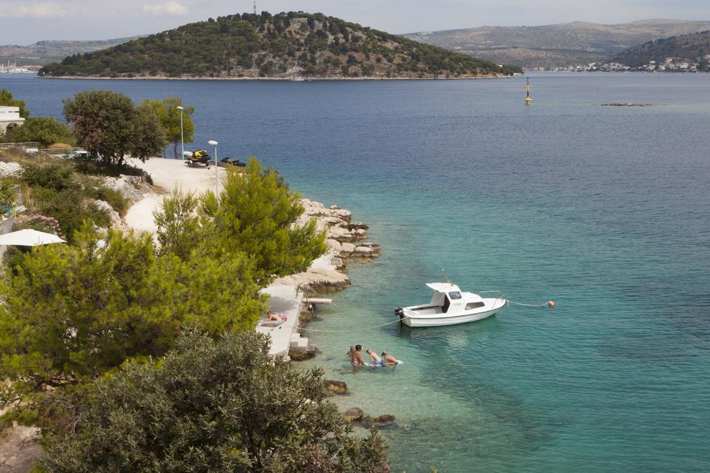 Villa Perun Ražanj Exteriör bild